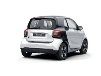 Gebraucht Smart ForTwo Coupé 60 kW (82 PS) 2022 Kristallweiss Kleinwagen