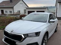 Gebraucht Skoda Octavia First Edition 150 PS (110 kW) 2020 Weiß Kombi