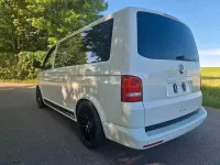 Gebraucht VW Multivan Comfortline 180 PS (132 kW) 2012 Weiß Van / Kleinbus