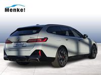 Gebraucht BMW 520 M Sport 197 PS (144 kW) 2025 Brooklyn grau metallic Kombi