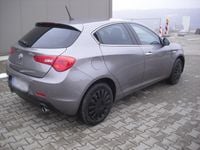 Gebraucht Alfa Romeo Giulietta Turismo 150 PS (110 kW) 2014 Grau Kleinwagen