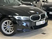 Gebraucht BMW 330e Performance 184 PS (135 kW) 2022 Schwarz Limousine