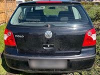 Second-hand VW Polo 55 CP (40 kW) 2003 Negru Hatchback