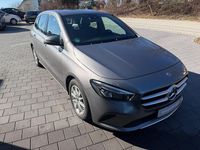 Gebraucht Mercedes B200 150 PS (110 kW) 2019 Grau Van / Kleinbus