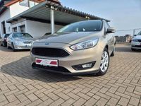 Gebraucht Ford Focus Business Edition 125 PS (91 kW) 2016 Silber Limousine