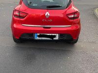 Gebraucht Renault Clio IV Dynamique 120 PS (88 kW) 2014 Rot Kleinwagen