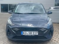 Gebraucht Hyundai i10 Select 63 PS (46 kW) 2025 Grau Kleinwagen