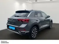 Gebraucht VW T-Roc Style 150 PS (110 kW) 2023 Grau SUV