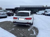 Gebraucht Mercedes E220 All-Terrain Avantgarde 194 PS (142 kW) 2020 Weiß Kombi