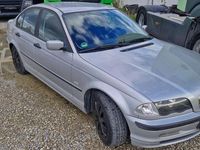 Gebraucht Mitsubishi Space Star 102 PS (75 kW) 2002 Silber Van / Kleinbus