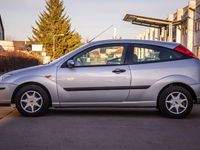 Usata Ford Focus 75 CV (55 kW) 2004 Argento Utilitaria