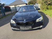 Gebraucht BMW 520 Sport Line 184 PS (135 kW) 2011 Blau Kombi