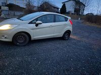 Gebraucht Ford Fiesta 82 PS (60 kW) 2009 Beige Kleinwagen