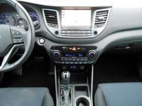 gebraucht Hyundai Tucson blue 1.7 CRDi DCT Style 2WD KEYLESS/NAVI