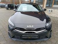 Gebraucht Kia Ceed 140 PS (102 kW) 2025 Schwarz Kleinwagen