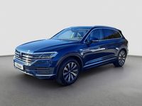 Gebraucht VW Touareg Elegance 286 PS (210 kW) 2022 Blau (aquamarinblau) SUV