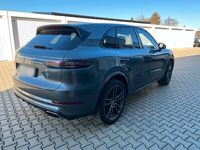 Gebraucht Porsche Cayenne 340 PS (250 kW) 2018 Grau SUV