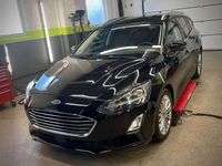Gebraucht Ford Focus Titanium 150 PS (110 kW) 2019 Schwarz Kombi