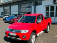 Gebraucht Mitsubishi L200 180 PS (132 kW) 2015 Rot Pickup