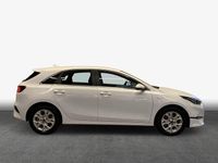 Gebraucht Kia Ceed Vision 101 PS (74 kW) 2024 Carraraweiß Kleinwagen