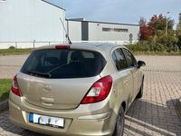 Gebraucht Opel Corsa Edition 87 PS (63 kW) 2010 Gold Kleinwagen