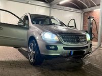 Gebraucht Mercedes ML320 224 PS (164 kW) 2007 SUV