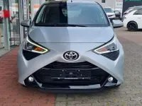 Gebraucht Toyota Aygo X-clusiv 72 PS (52 kW) 2018 Silber Kleinwagen