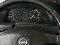 Gebraucht Opel Zafira Edition 125 PS (91 kW) 2000 Schwarz Van / Kleinbus