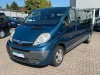 Gebraucht Opel Vivaro 114 PS (83 kW) 2007 Panorama blau (mi2) Van / Kleinbus