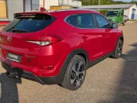 Gebraucht Hyundai Tucson Style 141 PS (103 kW) 2016 Rot SUV