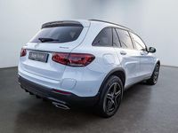 Gebraucht Mercedes GLC300e AMG 306 PS (225 kW) 2021 Weiß SUV