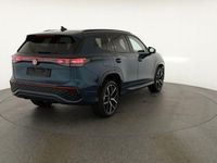 Neu VW Tayron R-line 193 PS (141 kW) 2025 Nightshade blue metallic SUV