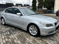 Gebraucht BMW 520 170 PS (125 kW) 2005 Silber Limousine