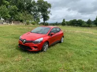 Gebraucht Renault Clio 76 PS (55 kW) 2019 Rot Kleinwagen