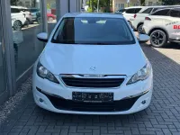 Gebraucht Peugeot 308 Access 125 PS (91 kW) 2014 Weiß Limousine
