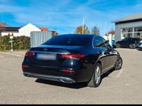Gebraucht Mercedes E220 194 PS (142 kW) 2021 Schwarz Limousine