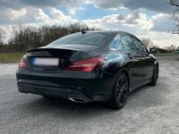Gebraucht Mercedes CLA250 211 PS (155 kW) 2016 Schwarz Limousine