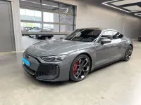 Gebraucht Audi RS e-tron GT Design 620 kW (843 PS) 2024 Nimbusgrau perleffekt Limousine