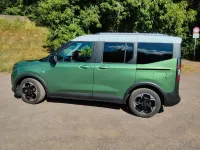 Gebraucht Ford Tourneo Courier Active 125 PS (91 kW) 2024 Grün Van / Kleinbus