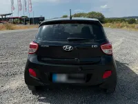 Gebraucht Hyundai i10 67 PS (49 kW) 2014 Schwarz Kleinwagen