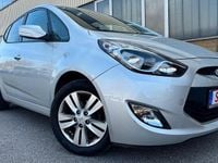 Gebraucht Hyundai ix20 116 PS (85 kW) 2016 Silber Kleinwagen