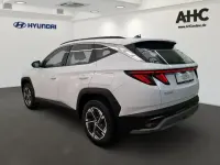 Neu Hyundai Tucson Select 239 PS (175 kW) 2025 Atlas white SUV