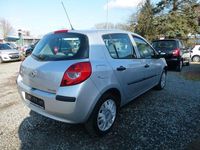 Gebraucht Renault Clio III Expression 75 PS (55 kW) 2006 Grau Kleinwagen