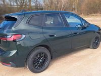 Gebraucht BMW 218 Active Tourer 136 PS (100 kW) 2023 Grün Van / Kleinbus