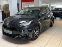 Gebraucht Toyota Yaris Basis 116 PS (85 kW) 2022 Mysticschwarz mica Kleinwagen