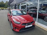 Neu Kia Ceed Vision 150 PS (110 kW) 2025 Rot Kleinwagen