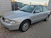 Second-hand Audi A4 125 CP (91 kW) 1999 Argintiu Berlinǎ