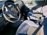 Second-hand Hyundai Matrix 76 CP (55 kW) 2004 Negru Monovolum