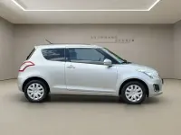 Gebraucht Suzuki Swift Comfort 94 PS (69 kW) 2015 Silber Kleinwagen