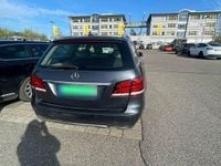 Gebraucht Mercedes E350 Avantgarde 258 PS (189 kW) 2015 Grau Limousine
